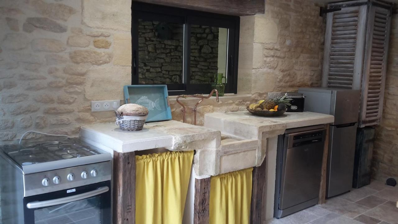 Le Clos Des Songes Saint-Leon-sur-Vezere Exteriör bild